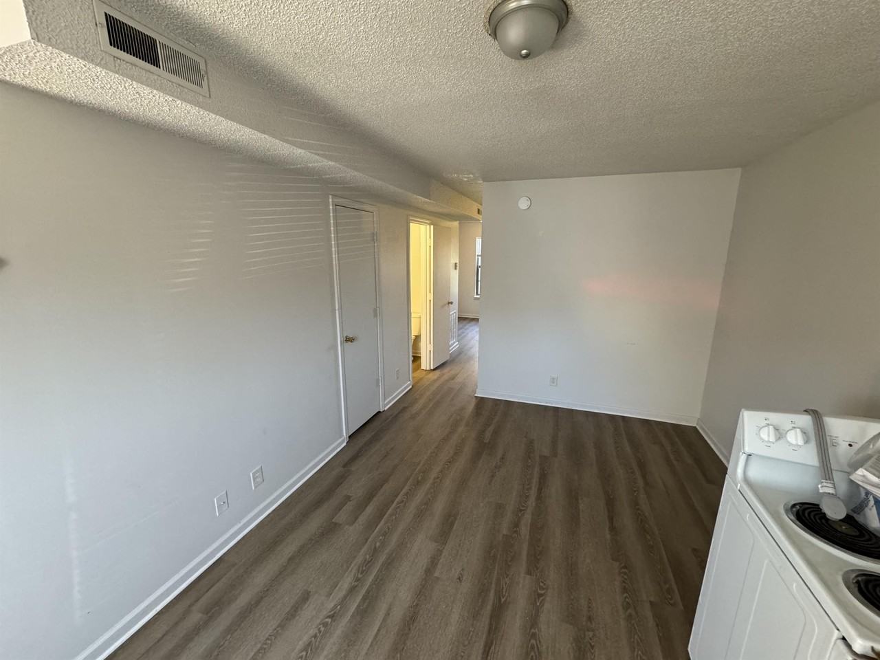 107 Hickory Trace Road 3 3, Clarksville, TN 37040 2 Bedroom