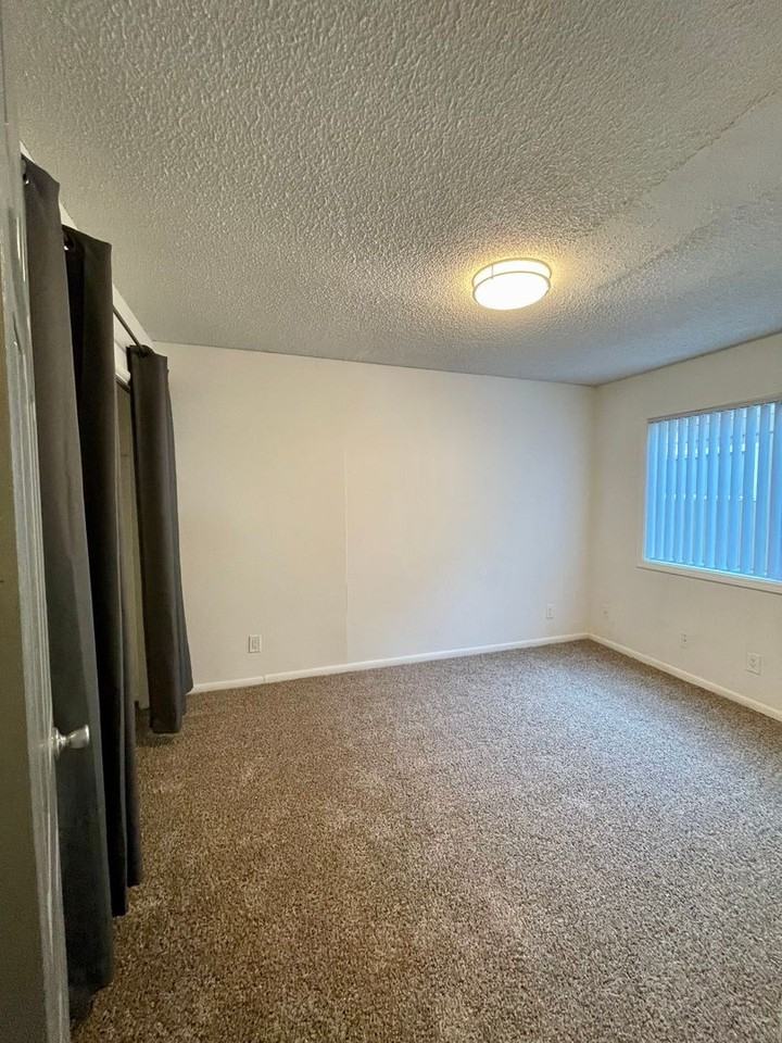 Park Place East - Photo 5 of 11