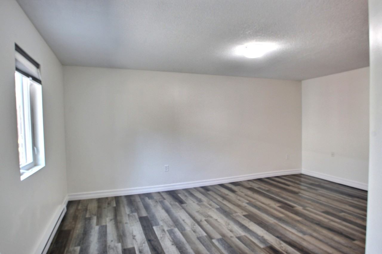 132 Alma St #C - Photo 3 of 7