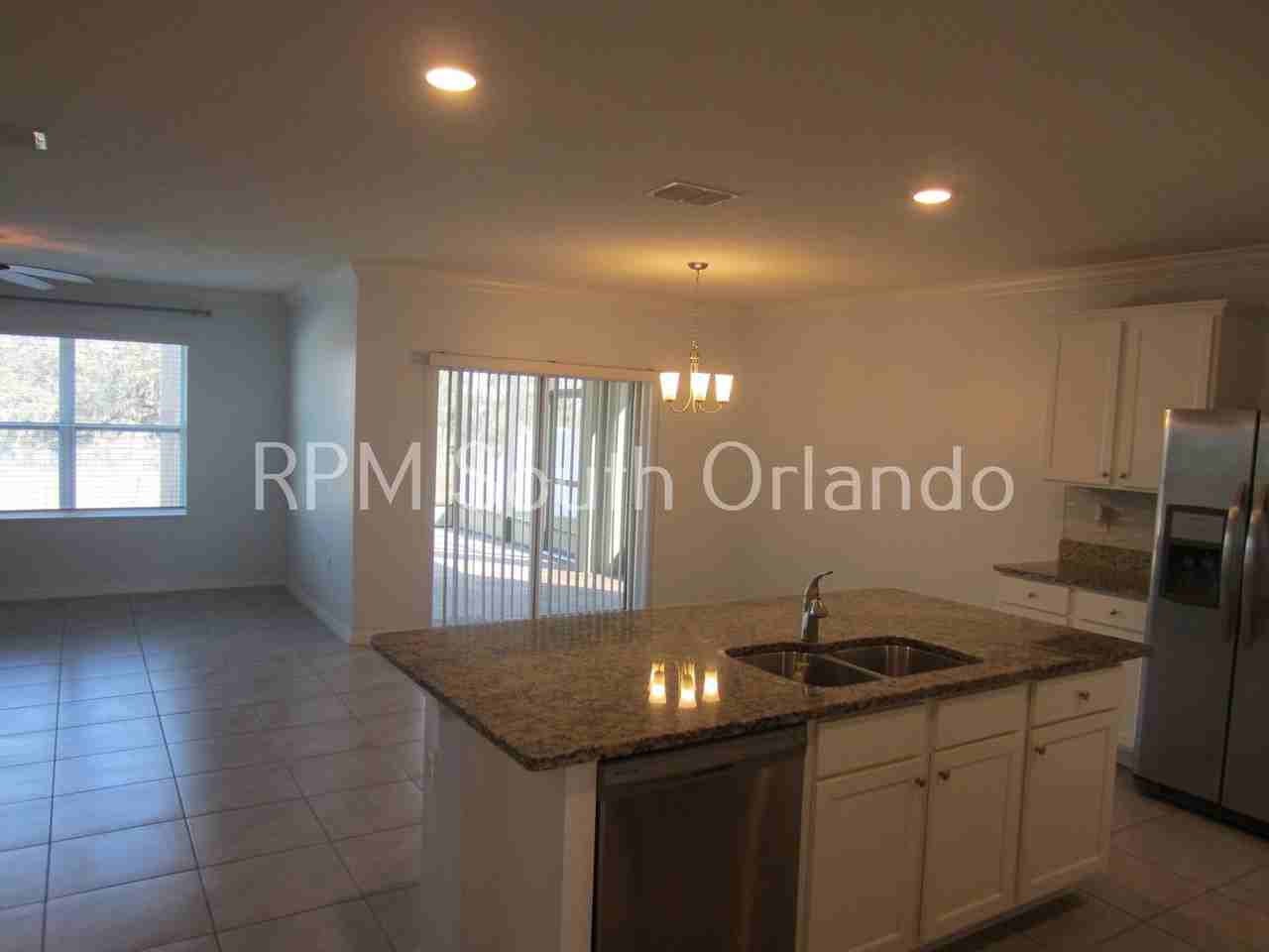 1679 Bay Breeze Dr - Photo 4 of 17