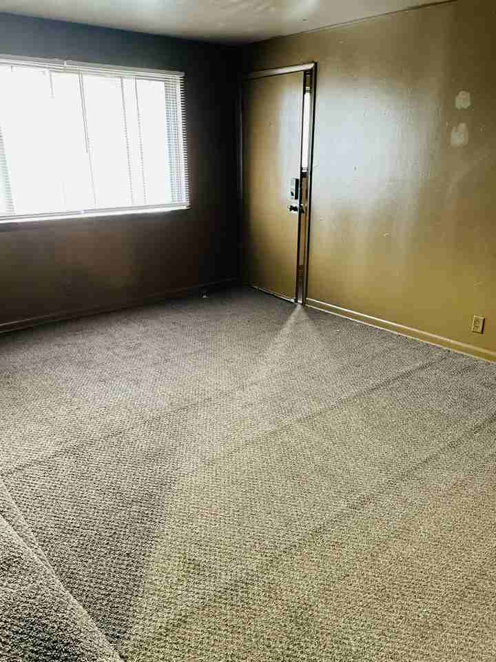 8736 W Carmen Ave #4 - Photo 2 of 9