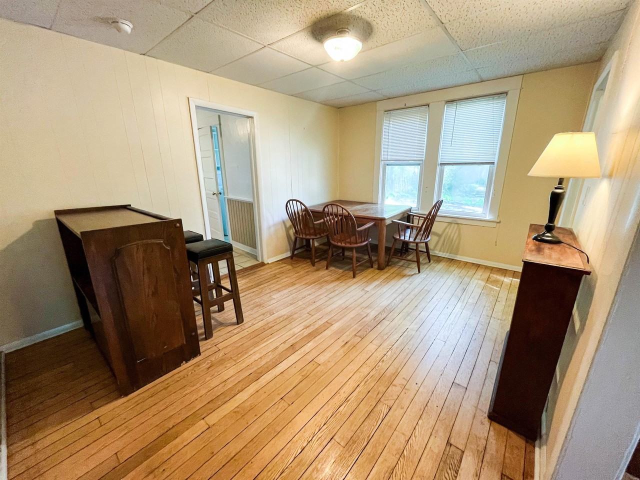 211 Cornell St #1 - Photo 3 of 26