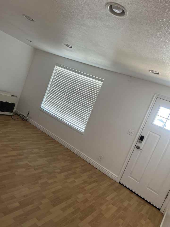 951 Sunrise Dr #1 - Photo 3 of 17