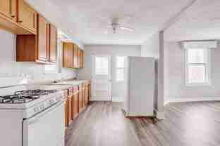 2004 Plainview Ave - Photo 1 of 1