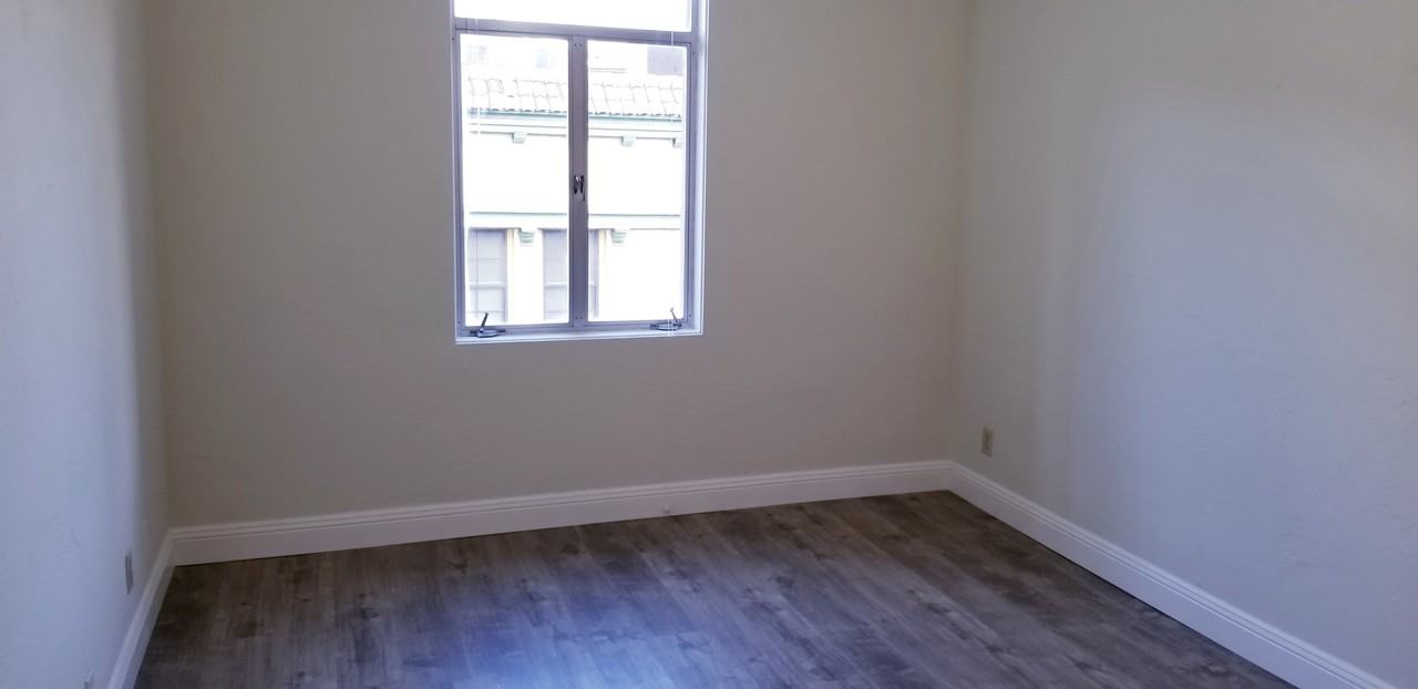 Broadwell, LLC (Sac) - Photo 4 of 14