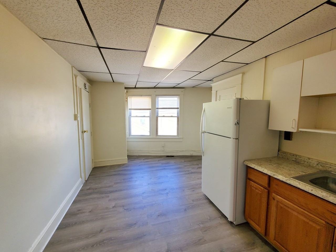 245 Old Bridge Tpke - Photo 7 of 13