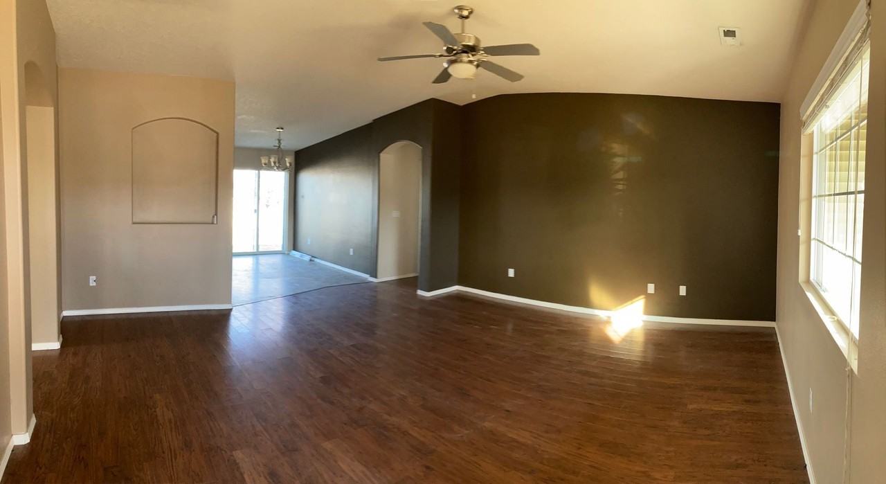 12692 Sunstone St - Photo 2 of 22