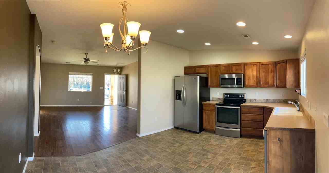12692 Sunstone St - Photo 5 of 22
