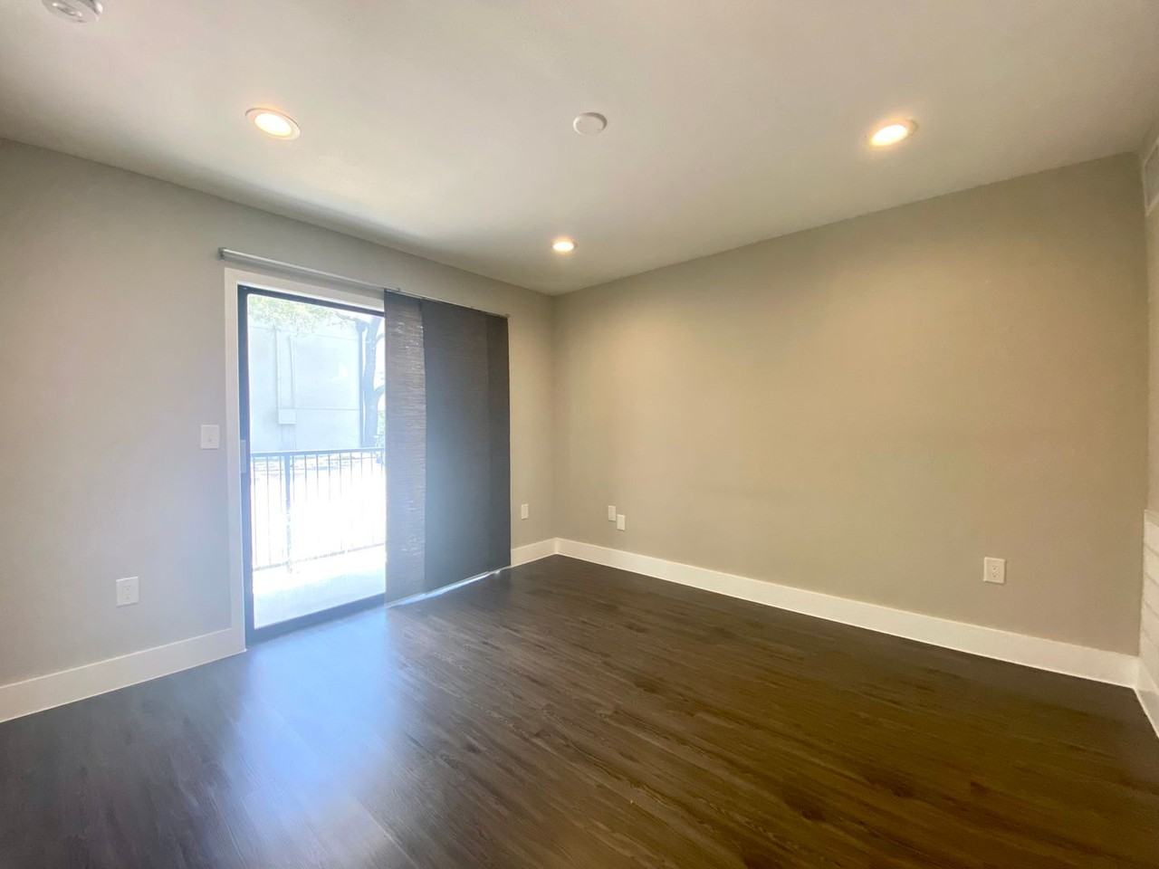 935 La Posada Dr #141 - Photo 6 of 25