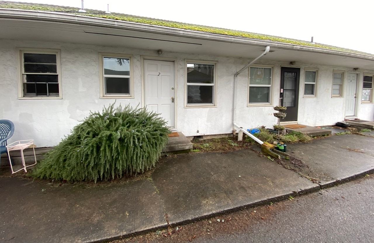 6939 Ne Grand Ave #2