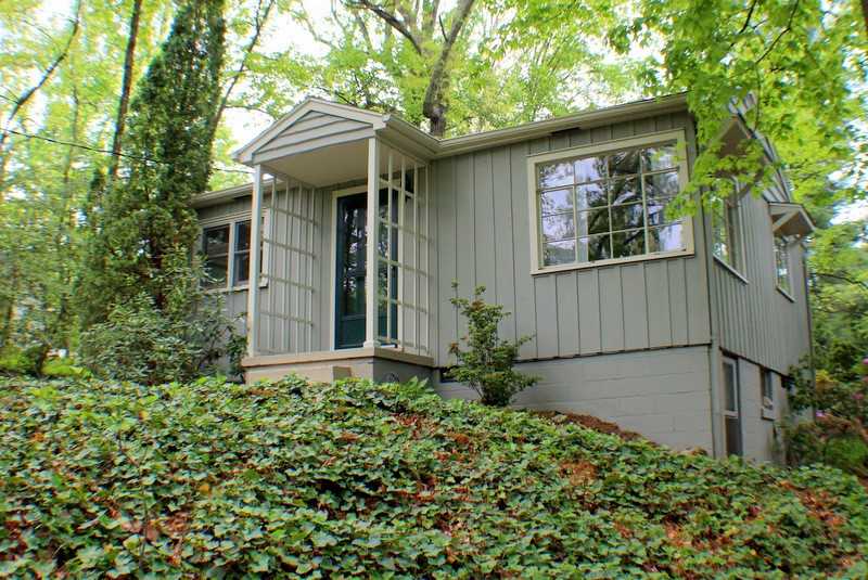 61 King St - Photo 2 of 10