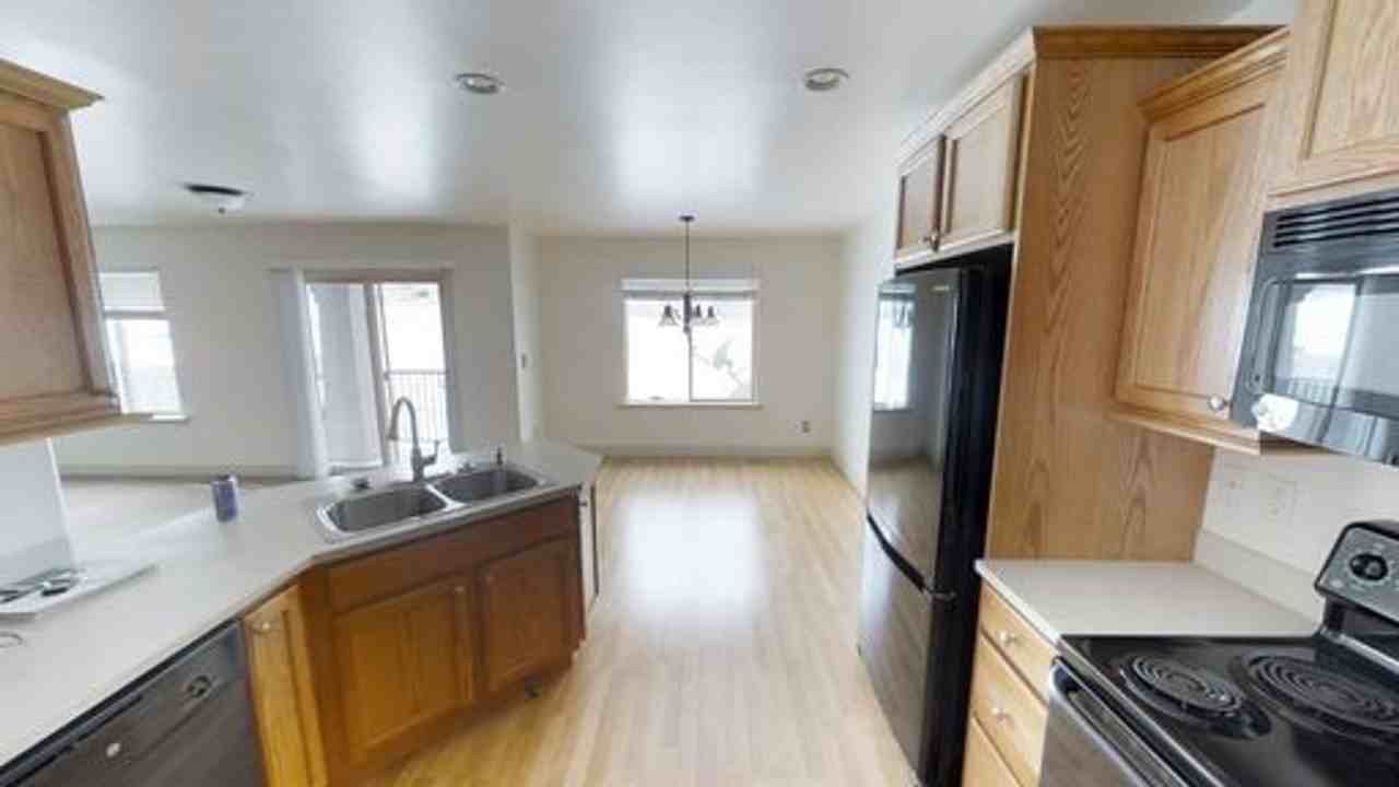 9279 N Prairie Dunes Way - Photo 2 of 32