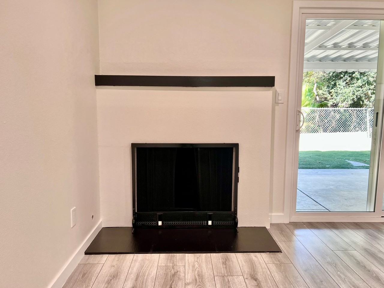 6069 Lake Nadine Pl - Photo 3 of 31