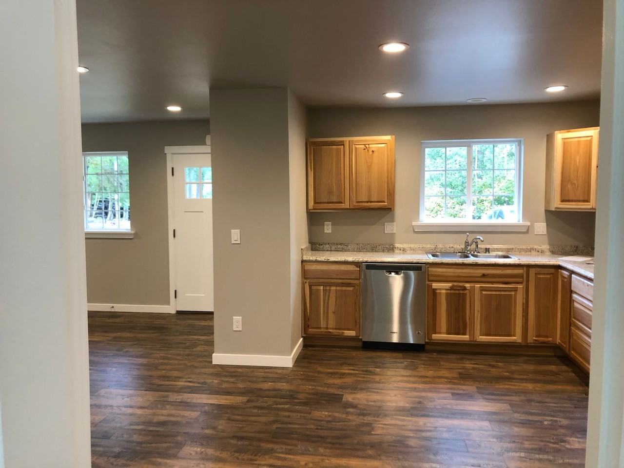 6221 Limerick Way - Photo 2 of 24