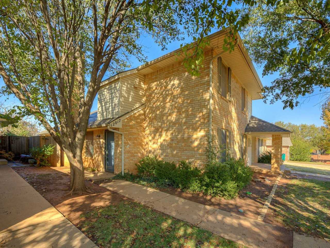 12017 Shady Trail Ln - Photo 2 of 35