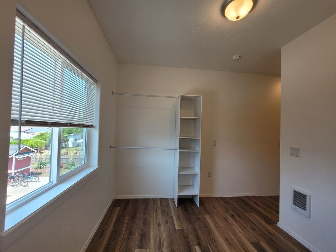 1886 17th St - Photo 7 of 7