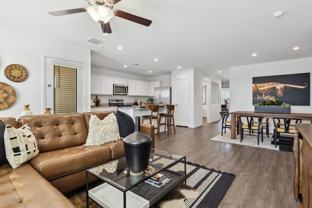 1566 E Yeoman Dr - Photo 1 of 1