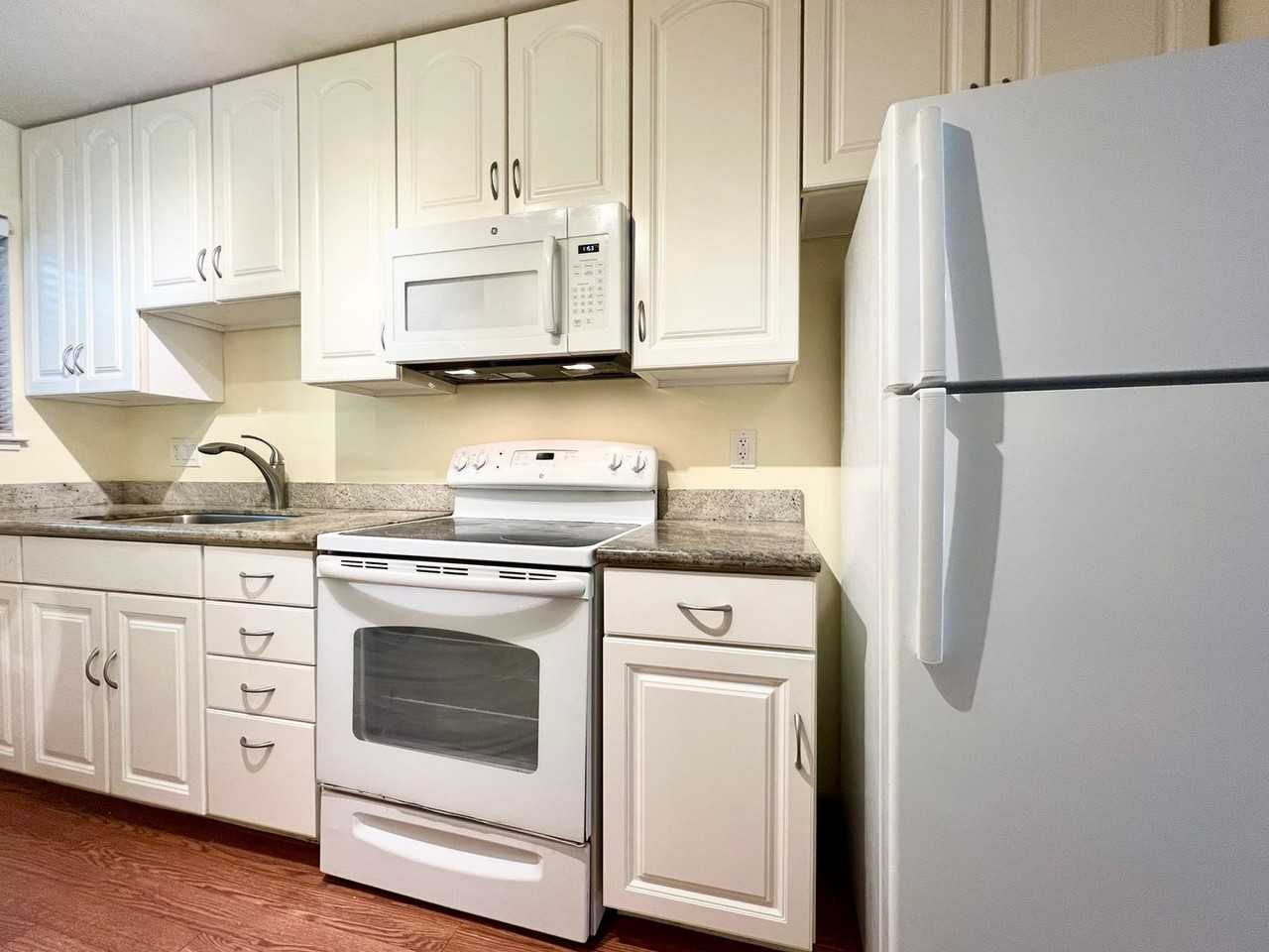 1177 Oddstad Blvd - Photo 4 of 29