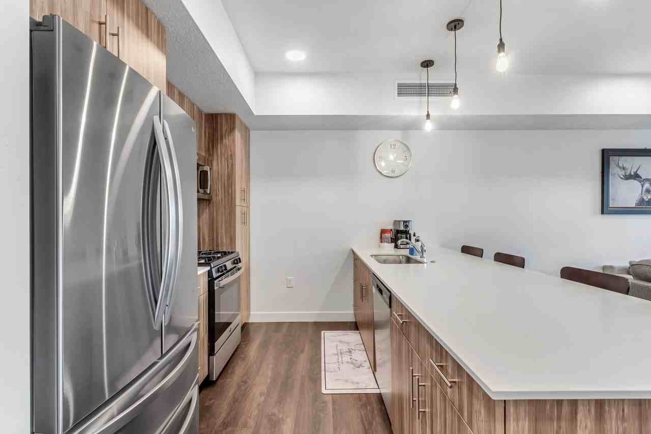 6523 Serviceberry Dr - Photo 4 of 24