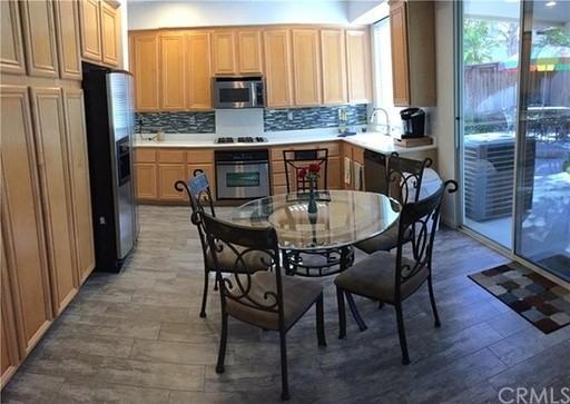 4342 Floyd St - Photo 2 of 5