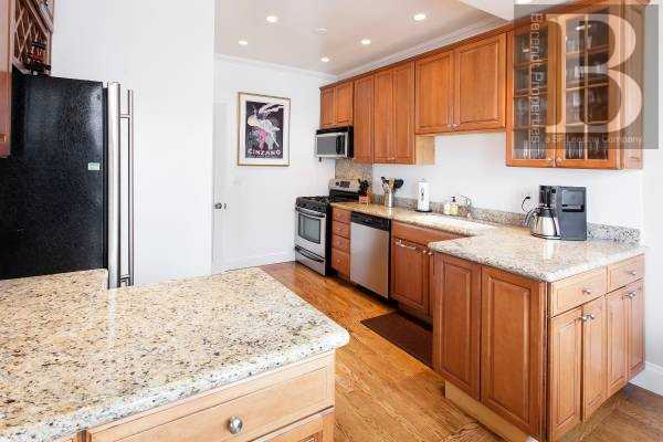 1770 Broadway - Photo 3 of 7