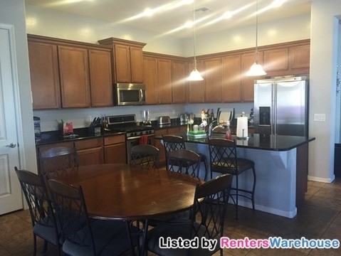 3712 E Robin Ln - Photo 2 of 13