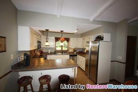 34770 Teal Ave - Photo 3 of 15