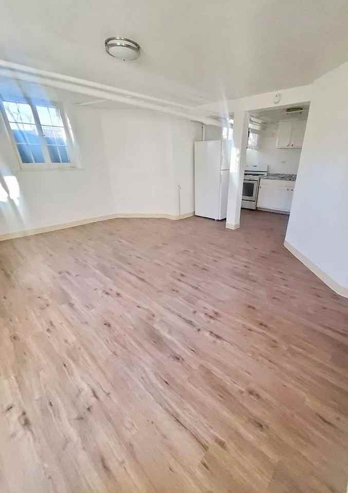 2 E Boulder St #8 - Photo 3 of 19