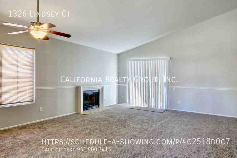 1326 Lindsey Ct - Photo 3 of 15