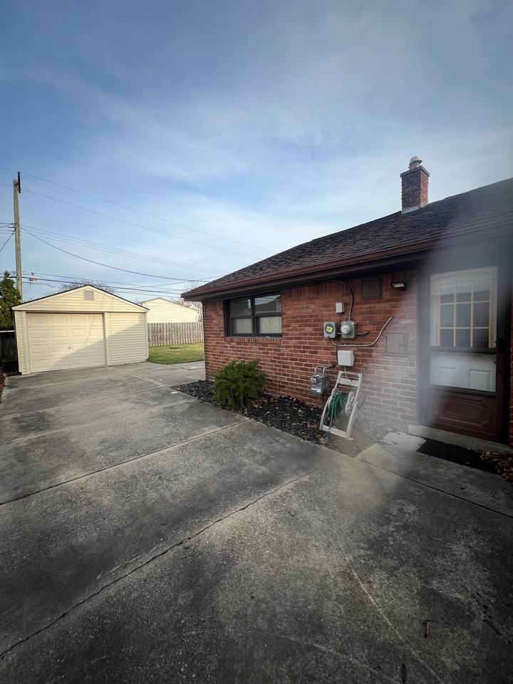 18051 Hamann St #NA - Photo 2 of 12