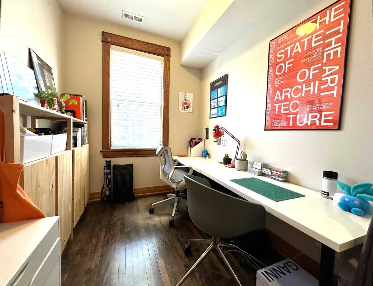 2647 49 N. Sacramento Ave. #2649-1 - Photo 3 of 23