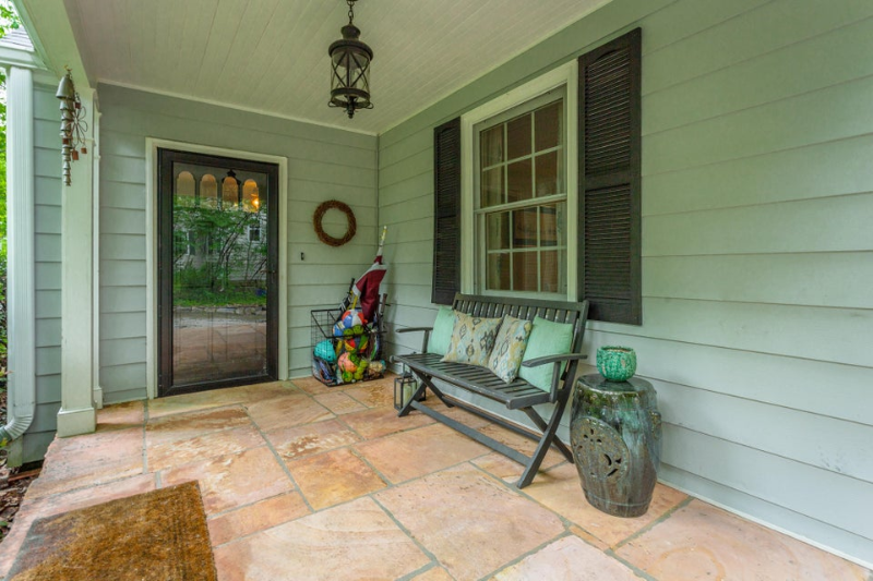 1403 Cinderella Rd - Photo 4 of 22