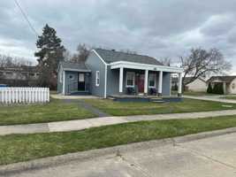 featured image of 12214 Louisiana Ave