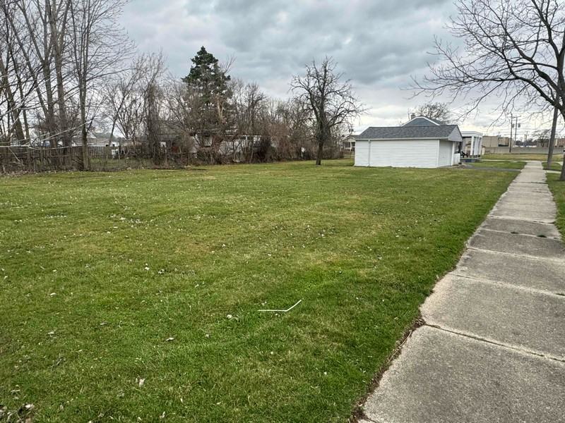 12214 Louisiana Ave - Photo 5 of 20