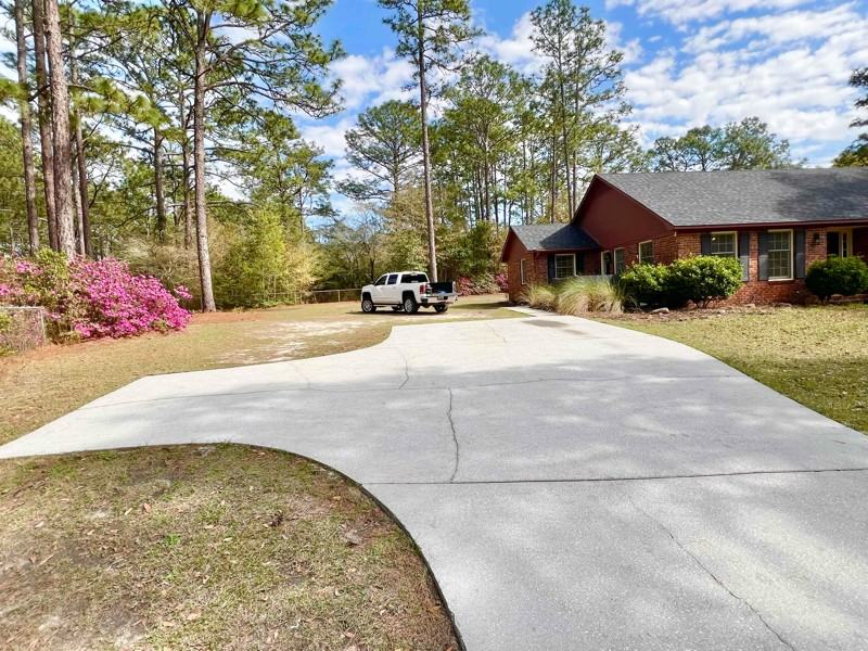 414 Zetterower Rd #B - Photo 3 of 16