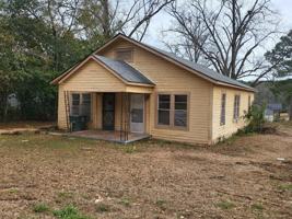 featured image of 719 Crawford Ave #A