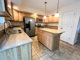 featured image of 392 Troy Rd #2