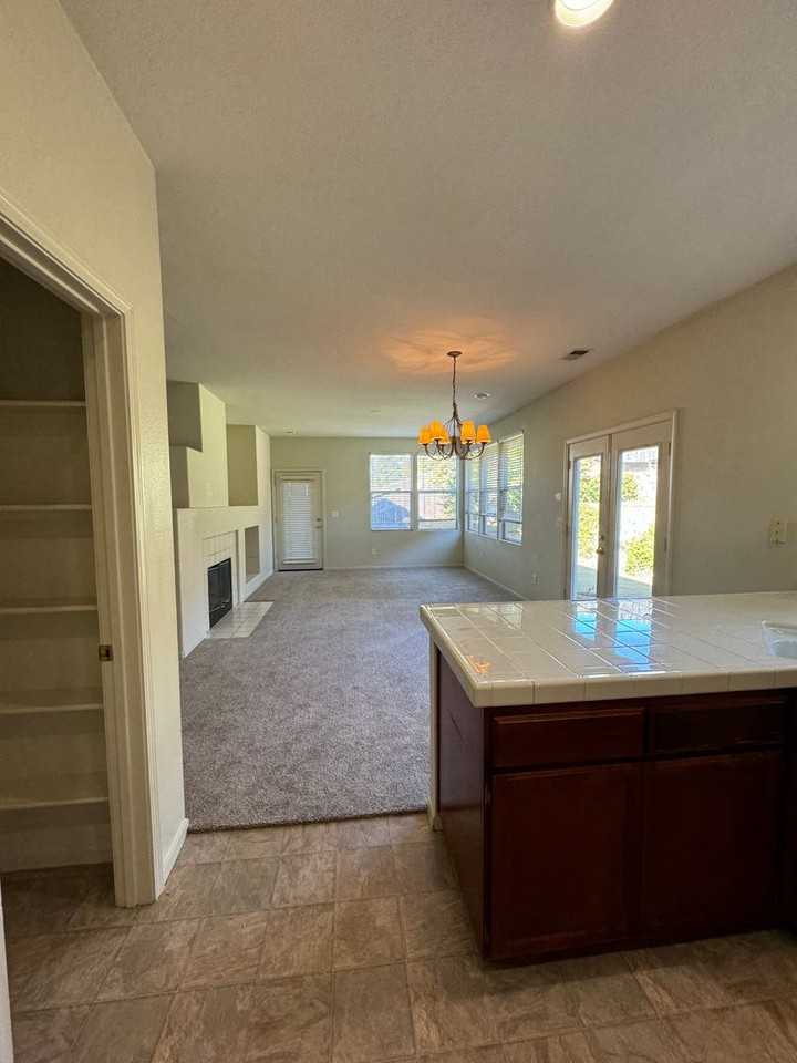 3372 Apollo Cir - Photo 3 of 26