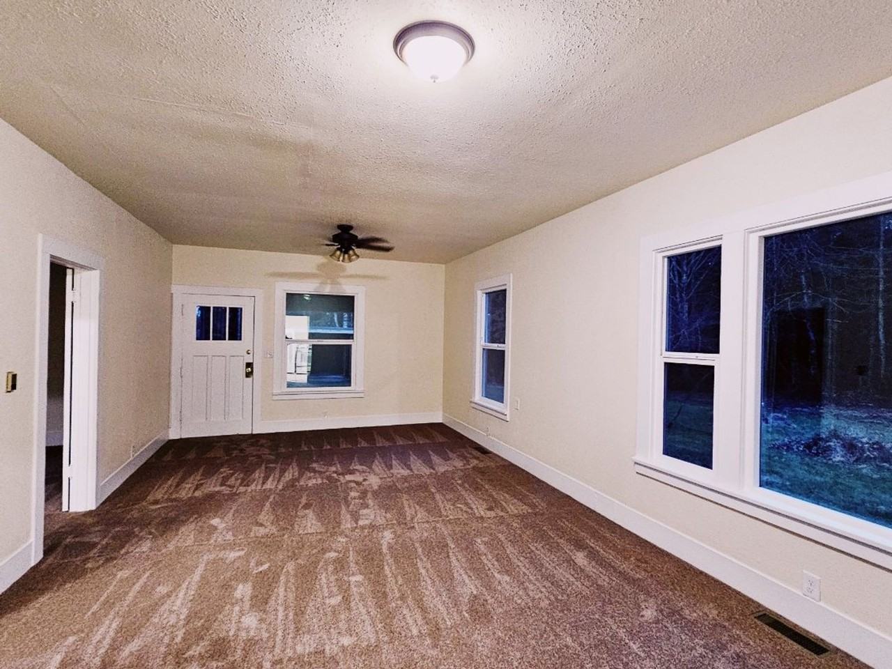 30410 24th Ave Nw - Photo 2 of 22