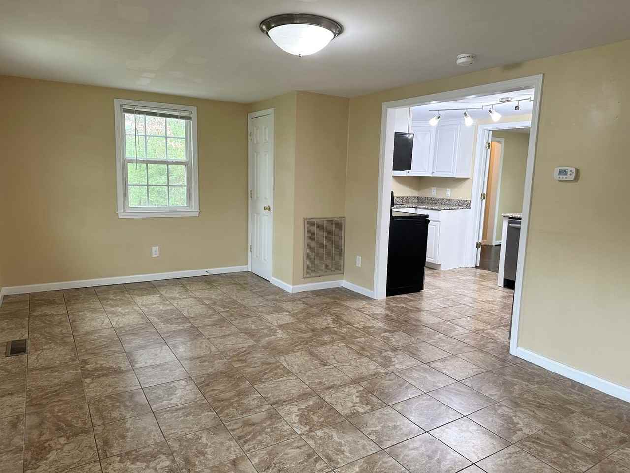 109 Turner St - Photo 2 of 15
