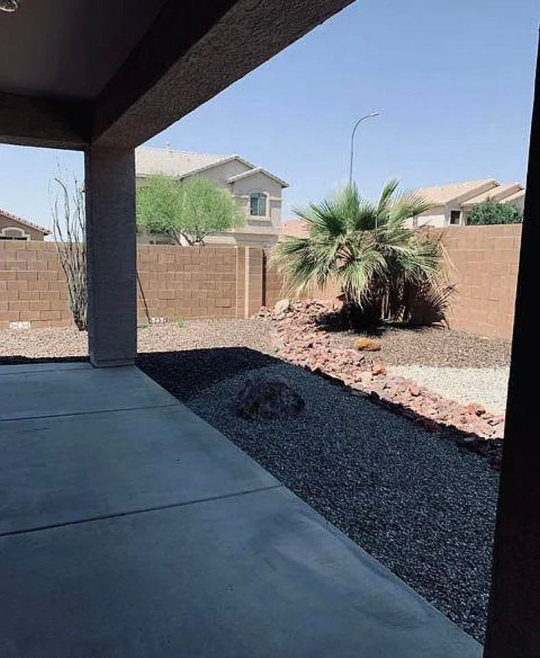 12422 W Cocopah St - Photo 6 of 8