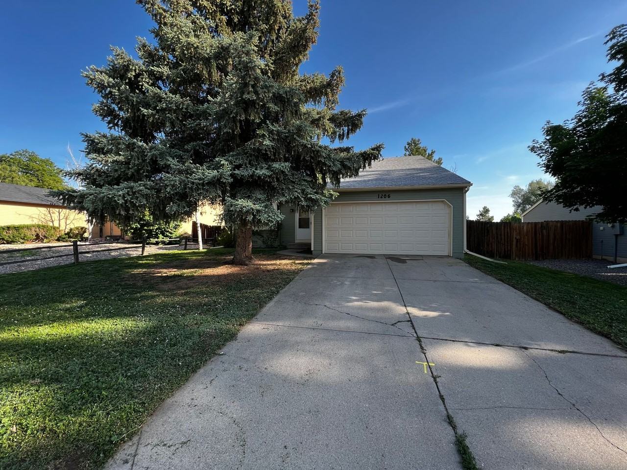 1206 Nez Perce Way - Photo 3 of 32