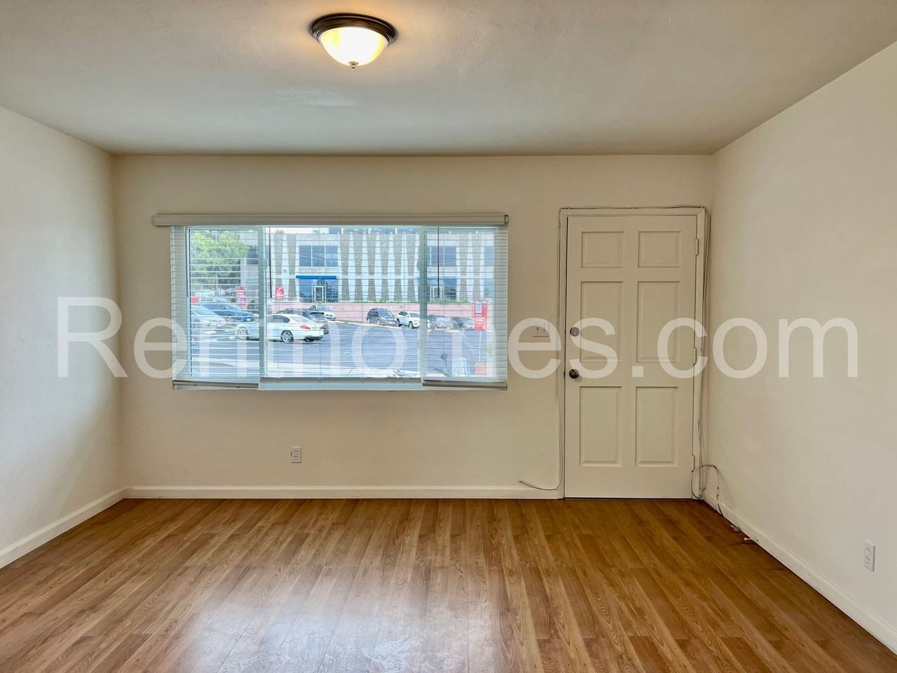 1278 Azusa St - Photo 3 of 12