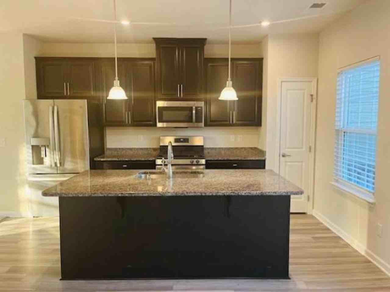 302 Brier Summit Pl - Photo 3 of 9