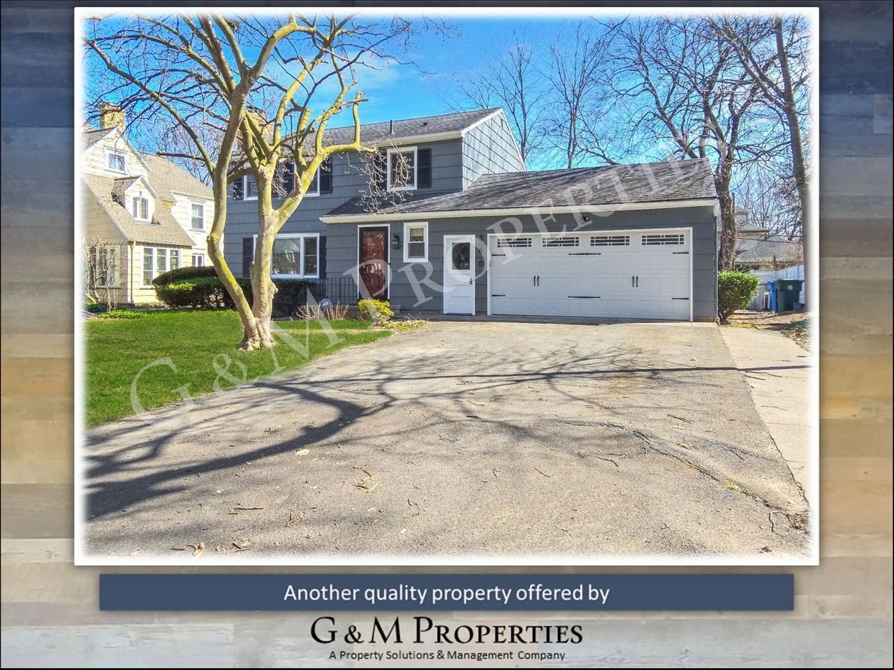 360 Beresford Rd - Photo 3 of 38