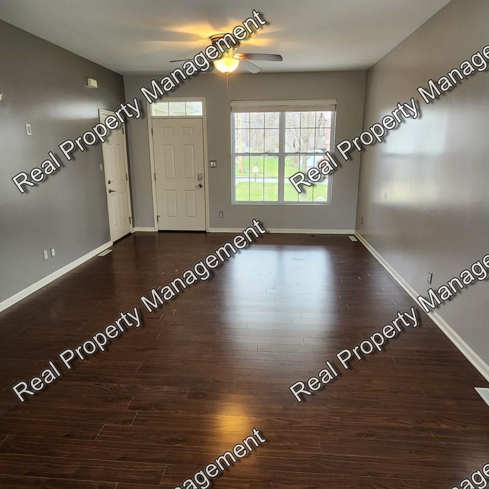 9405 W 142nd Pl - Photo 3 of 19