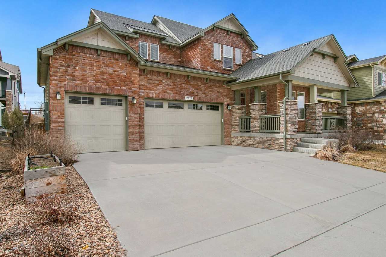 2027 Blue Yonder Dr - Photo 2 of 30