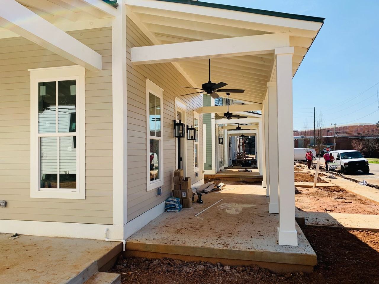 705 Jefferson St - Photo 3 of 21