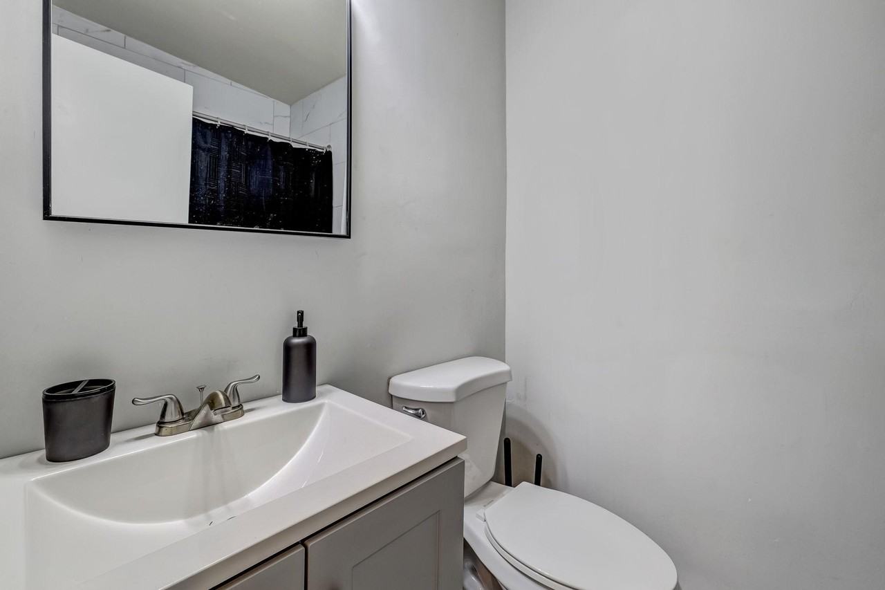 Lantana Avenue - Photo 3 of 10