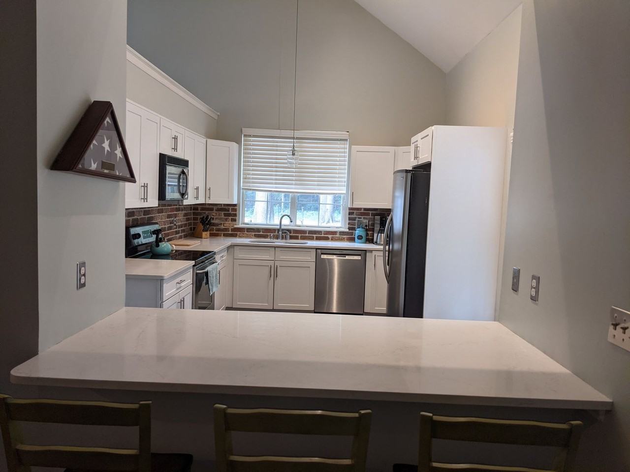 9119 Fairbridge Rd - Photo 2 of 18